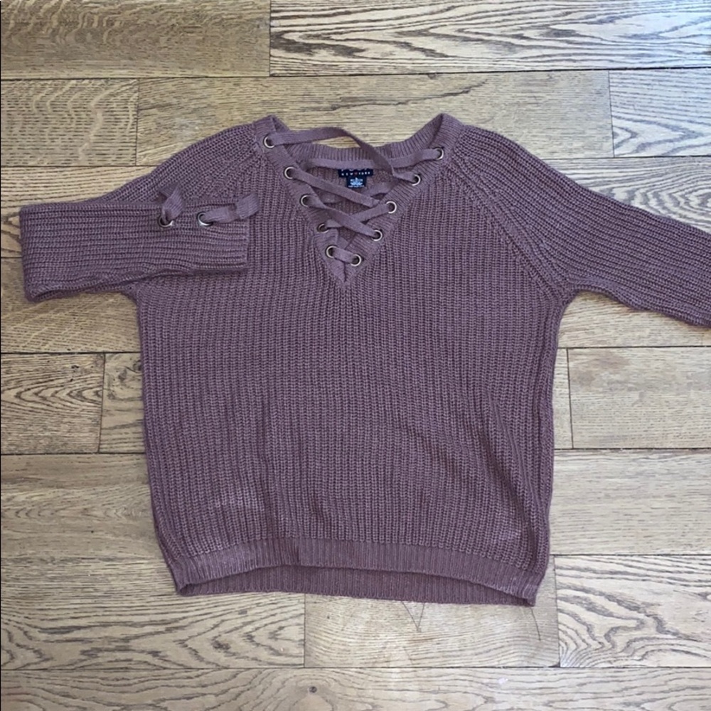 BLUSH KNIT SWEATER